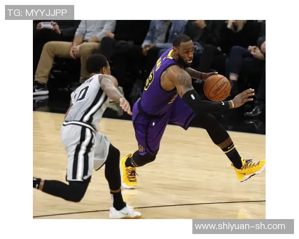 2008年NBA季后赛湖人对决马刺的激烈战斗与精彩瞬间回顾