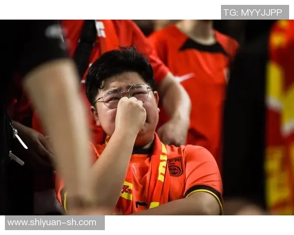 CC七V13直播赛事回顾：精彩瞬间、球员分析、战术策略与球迷热情